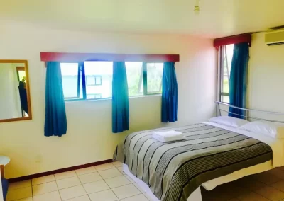 King-size bedroom